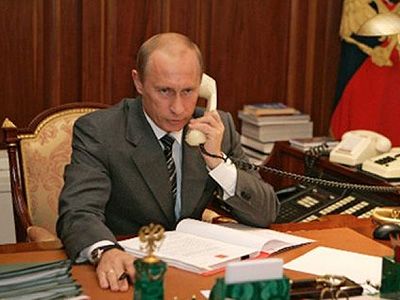 Путин обсудил необходимость расследования крушения малайзийского боинга с лидерами ряда стран http://dominational-777.ru/news/economy/page/8/